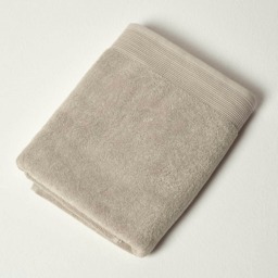 Homescapes Taupe Combed Egyptian Cotton Bath Towel 700 GSM Cream