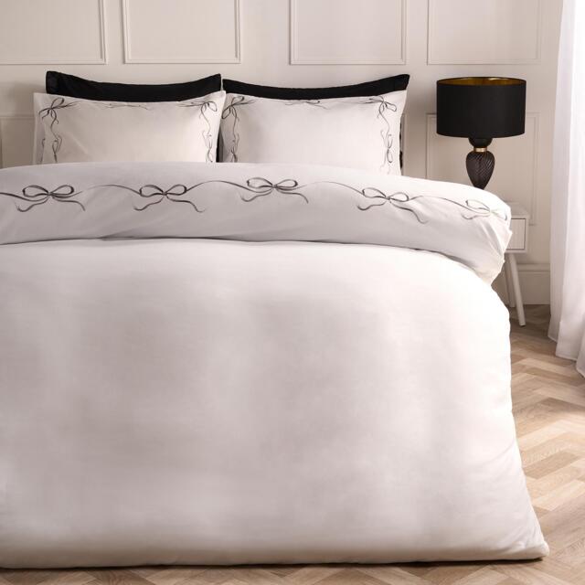 OHS Bow Border Bedding Set Microfibre Duvet Cover with Pillowcase White Black/White King