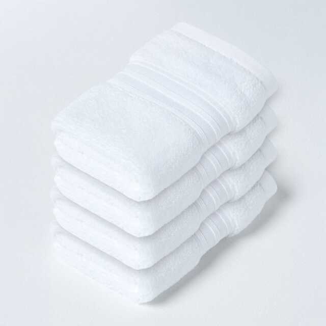 Homescapes Zero Twist Supima Cotton Face Cloth - Set of 4, White
