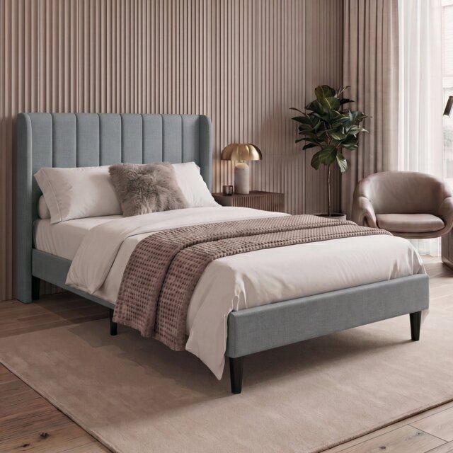 Vida Designs Vianna Light Grey Linen Fabric Bed Frame with Headboard - Double