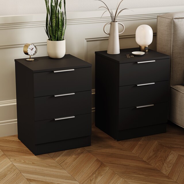 Vida Designs Trega 3 Drawer Bedside Chest Bedroom Storage Unit, (H) 50cm x (W) 39cm x (D) 28cm, Black, Set of 2