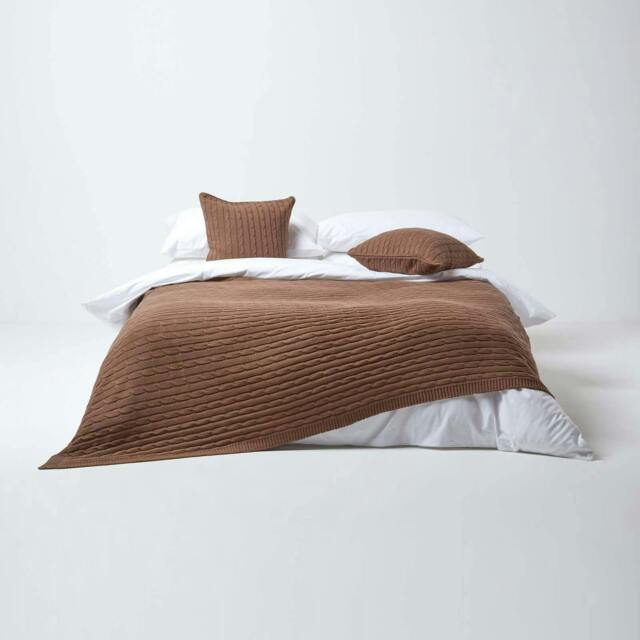 Homescapes Cotton Cable Knit Throw - Chocolate - 130 x 170 cm Brown 1