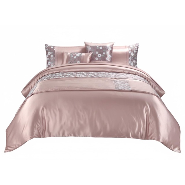 Embroidery Duvet Cover Set Luxury Bedding with Matching Pillowcases Pink King