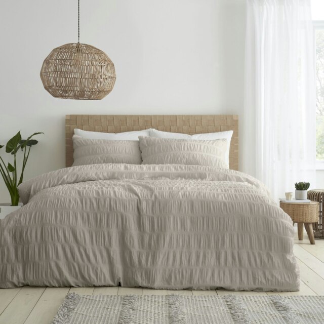 Catherine Lansfield Seersucker King Duvet Cover Set Natural