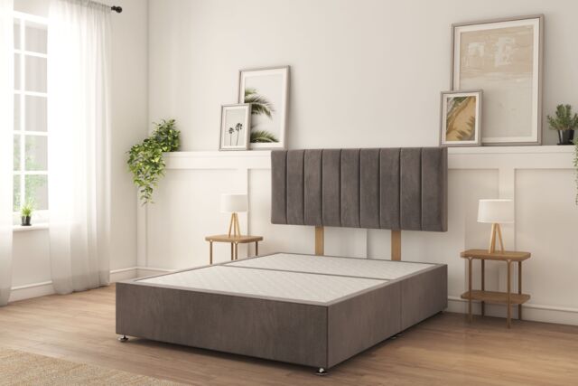 "Sloomy Kansas Slate Naples Divan Bed Base No Drawers With 26"" Strutted Headboard 4'6 Double"