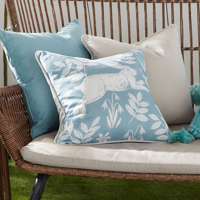 D & D Spring Rabbit Outdoor Filled Cushion Duck Egg