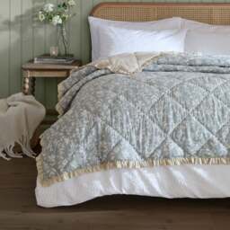Wylder Amelia Cotton Floral Quilted Bedspread