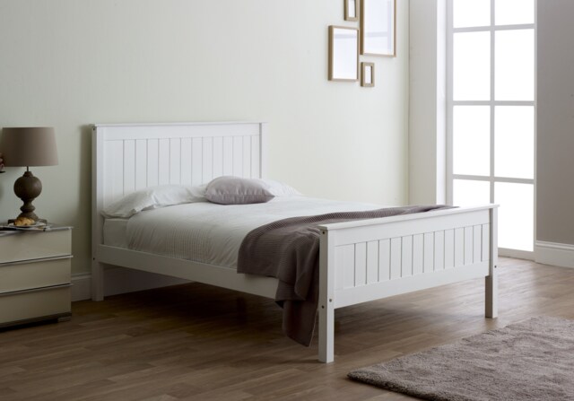 3ft Single Pure white,wood,wooden high foot end,solid panel bed frame.Shaker style