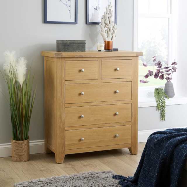 Solid Wooden Storage Chest 5 Drawer Bedroom Clothing Storage Organiser Brown Oak