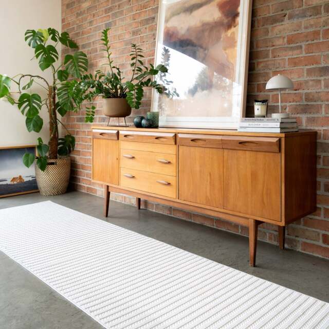KUKOON Olivia Washable Bobbled Scandi Rug – Minimalist Cream Living Room Area Mat 60cm x 240cm
