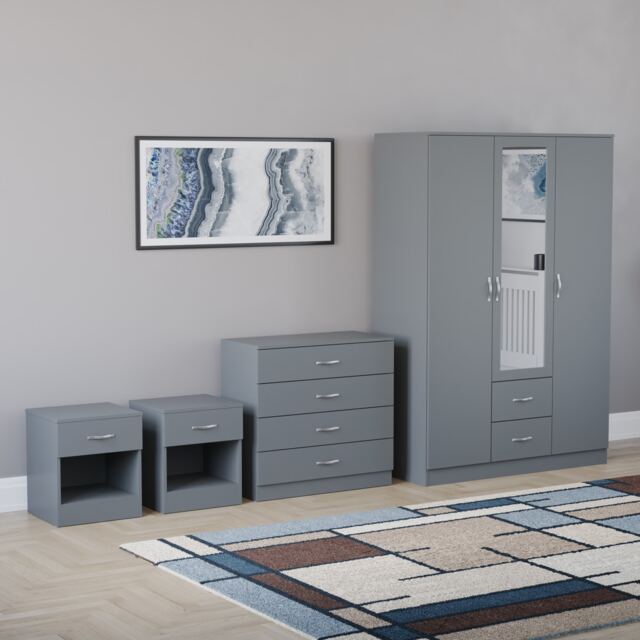 Vida Designs Riano 4 Piece Bedroom Set (2x 1 Drawer Bedside Chest, 4 Drawer Chest, 3 Door 2 Drawer Mirrored Wardrobe) - Grey