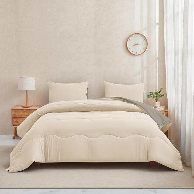 10.5 Tog Soft Coverless Reversible Duvet Set with Quilted Pillowcase Cover