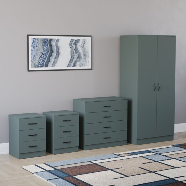 Vida Designs Riano 4 Piece Bedroom Set (3 Drawer Bedside Chest, 4 Drawer Chest, 2 Door Wardrobe), Green (5)