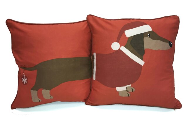 Long Xmas Sausage Dog Cushion Cover with Cusion Pads (43x43 cm) Multi Multi 43 x 43 cm 1