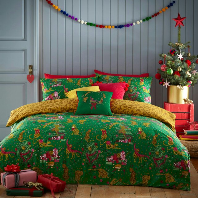 furn. Purrfect Christmas Abstract Leopard Toddler Duvet Cover Set