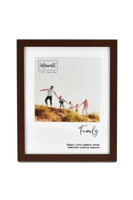 "Widdop Modern Wooden Brown Photo Frame 6x 4"" - Family Brown One Size"