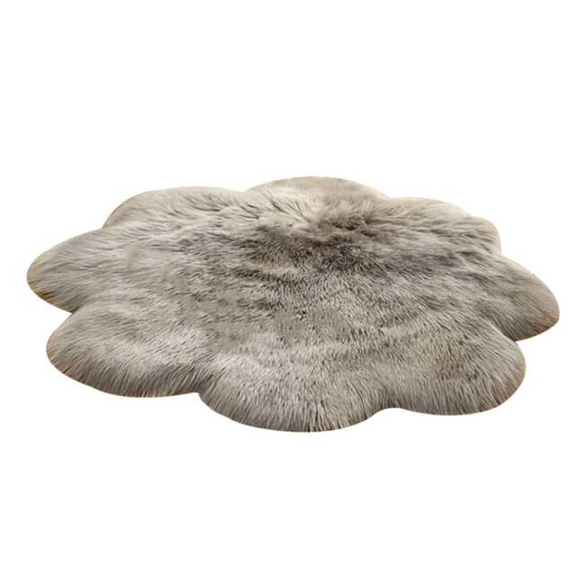 Living and Home Flower Shaped Super Soft Shaggy Area Rug, Grey, 90cm