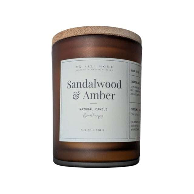 NĀ PALI Handcrafted Candle Aromatherapy SANDALWOOD & AMBER Brown One Size