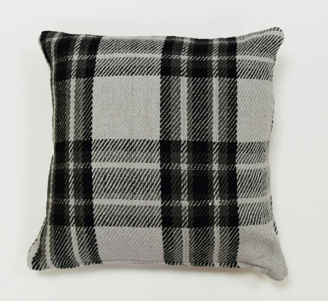 Highland Check Cushion Cover with Cusion Pads (45x45 cm) Black 43 x 43 cm 1