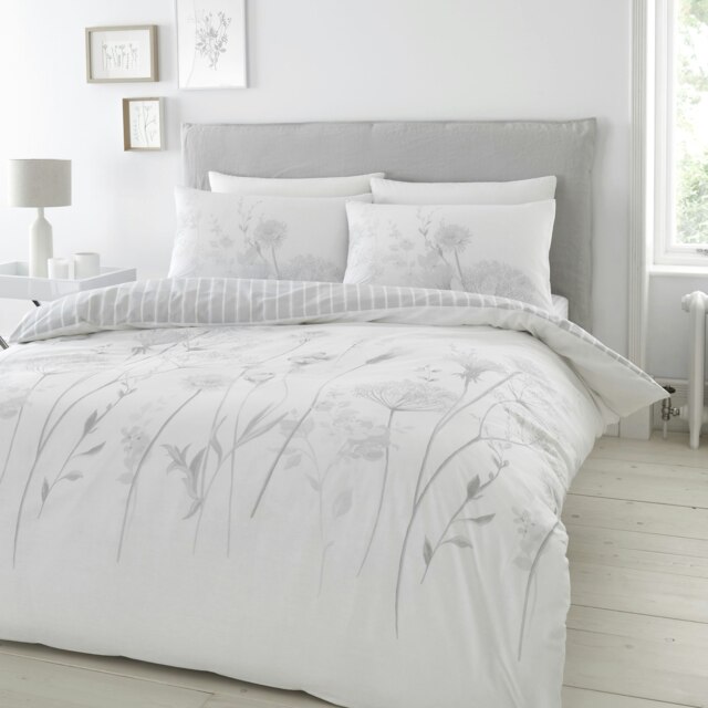 Catherine Lansfield Meadowsweet Floral Reversible Super King Duvet Cover Set White Grey