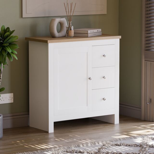 Vida Designs Arlington 3 Drawer 1 Door Sideboard Shaker Buffet Cabinet Storage, White & Oak White White & Oak 1