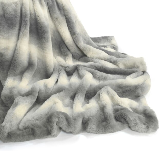 Velosso Nebraska Faux Fur Luxury Throw - 130cm x 150cm Grey