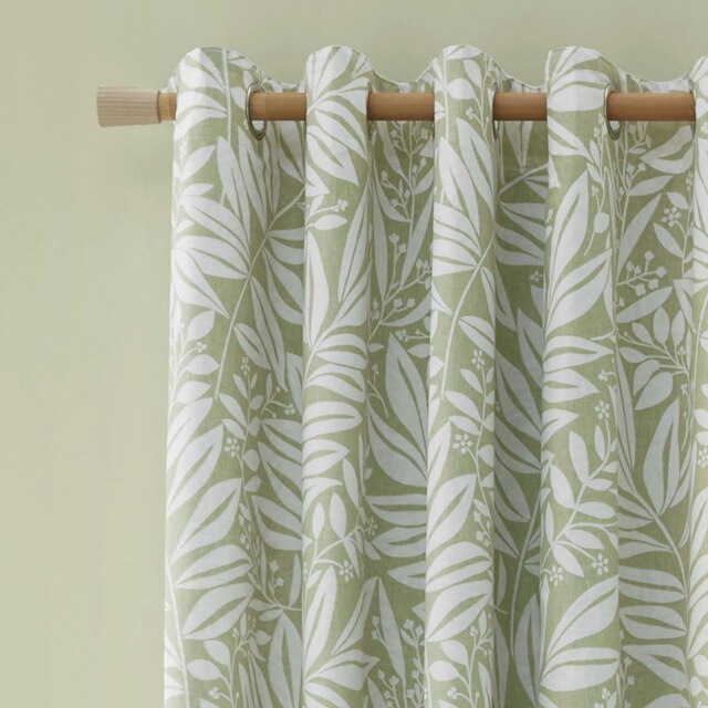 Catherine Lansfield Sorrel Leaf 66x90 Inch Fully Reversible Eyelet Curtains Green