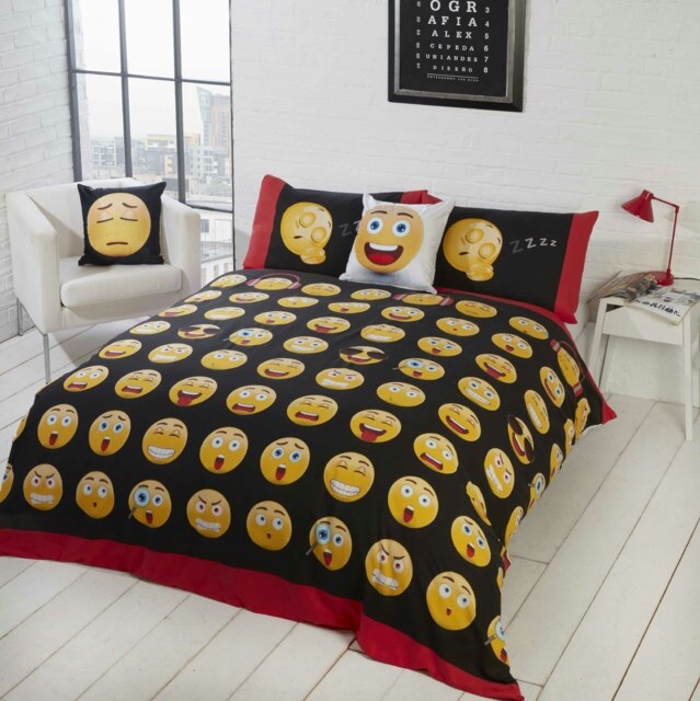 Icons Polycotton Duvet Cover Set with Pillowcase Multi King 1