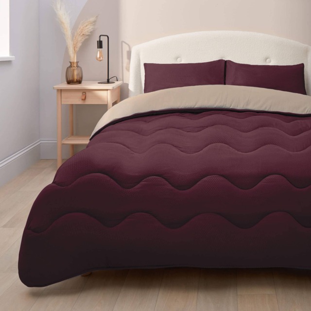 Silentnight Coverless Duvet and Pillowcase Set, Seersucker - Berry Natural Purple Berry Double