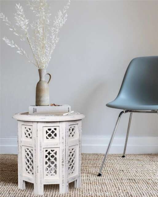 Antique Effect Round Carved Wooden Bedside Lamp Table Side End Coffee Table Medium 38 x 38 x 38 cm