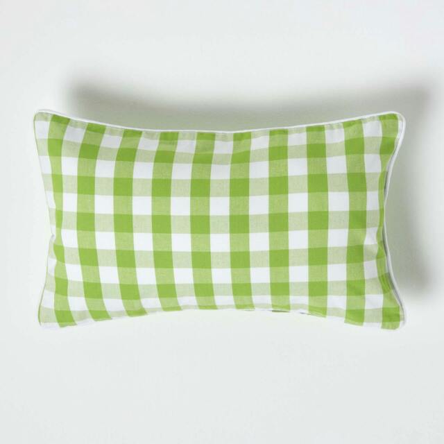 Homescapes Green Block Check Cotton Gingham Cushion Cover - 30 x 50 cm Green Green 30 x 50 cm