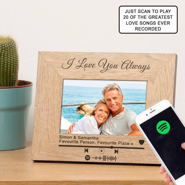 Personalised Love Songs Wood Picture Frame 7 x 5 Anniversary Couple
