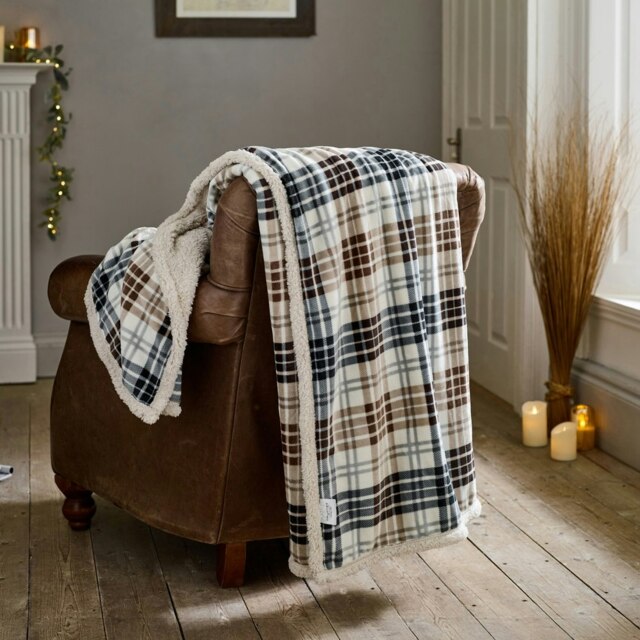 Balwin Tartan Navy & Choco Check Flannel Throw with Sherpa Reverse – 140x180cm Multi Navy & Choco 1