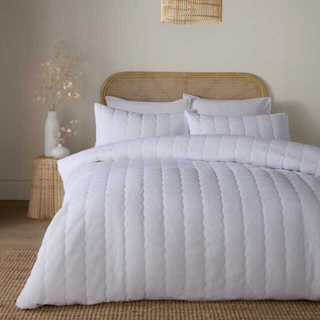 Serene Crinkle Wave Duvet Cover Set White