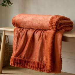 Catherine Lansfield Velvet and Faux Fur Soft Touch Blanket Throw