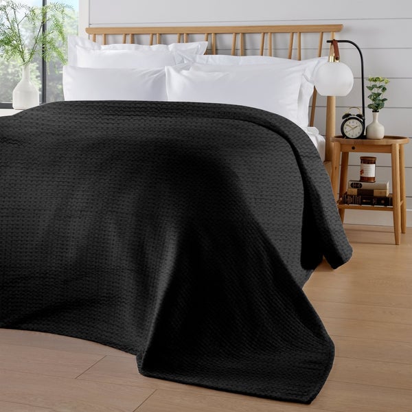 Florian Checked Throw Blanket in Black