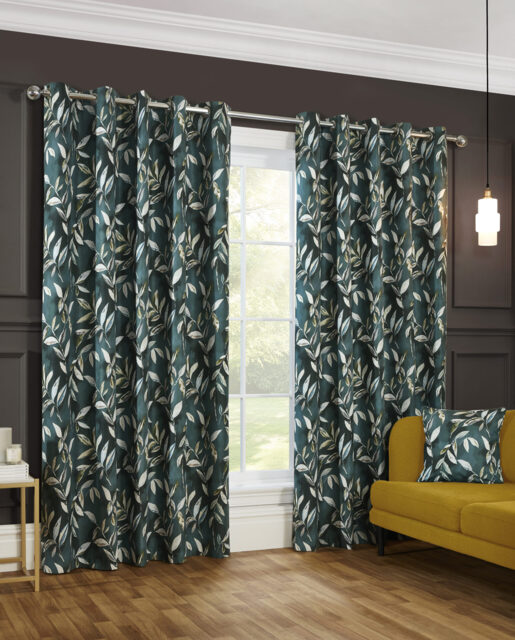 Madrid - 100% Blackout Thermal Self-Lined Curtains - Eyelet - 100% Polyester (Bottle Green, 66''x 90'' - 168cm x 229cm (Pair)) Green Green