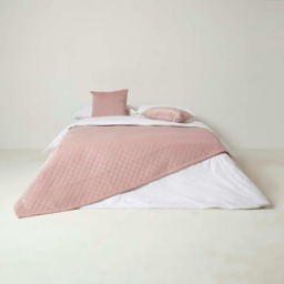 Homescapes Diamond Quilted Pink Velvet Bed Throw - 150 x 200 cm