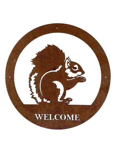Squirrel Welcome Wall Art - Small - Steel - W29.5 x H29.5 cm - Bare Metal/Ready to Rust Brown