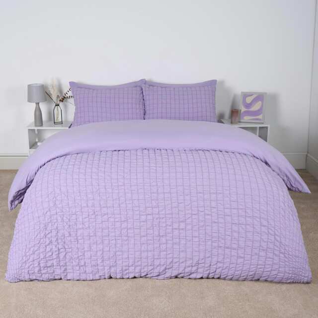 OHS Geometric Seersucker Luxury Duvet Quilt and Pillowcase Set, Double - Lilac
