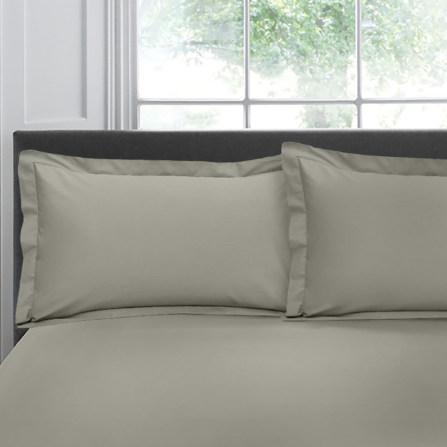Appletree 200TC Plain Dye Pair of Oxford Pillowcases Silver