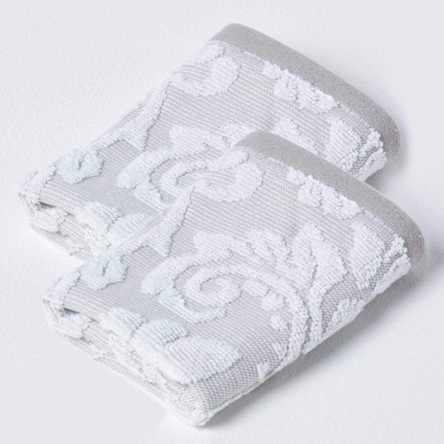 Homescapes Damask Turkish Cotton 600 GSM Face Cloth - Set of 2, Beige