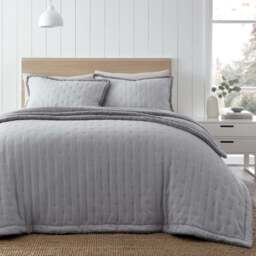 Catherine Lansfield Cosy Nori Soft Sherpa Bedspread - Cream - That Home Shop - thumbnail 4