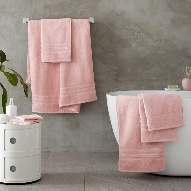 Catherine Lansfield Zero Twist Cotton 6 Piece Towel Bale Set - Dark Green - That Home Shop