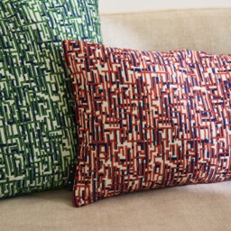 Quinn Crimson Cushion Cover 30 x 50cm - thumbnail 3