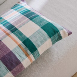 Marabar Cushion Cover Mauve & Green 40 x 60cm - thumbnail 4