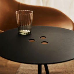 Ten-Pin Side Table Black - thumbnail 4