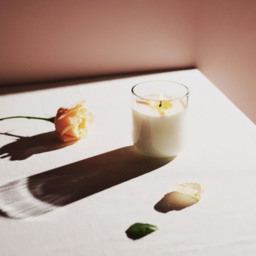 Scented Candle 44 Walled Garden - thumbnail 2