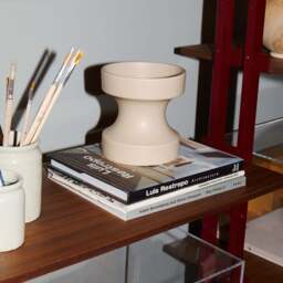 Bolt Vase Sand - thumbnail 3