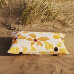 Pieces Neutral Meadow Cushion Cover 40 x 60cm - thumbnail 2